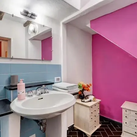 Vecchio Mulino Rosa 3* Chiesanuova (Liguria)